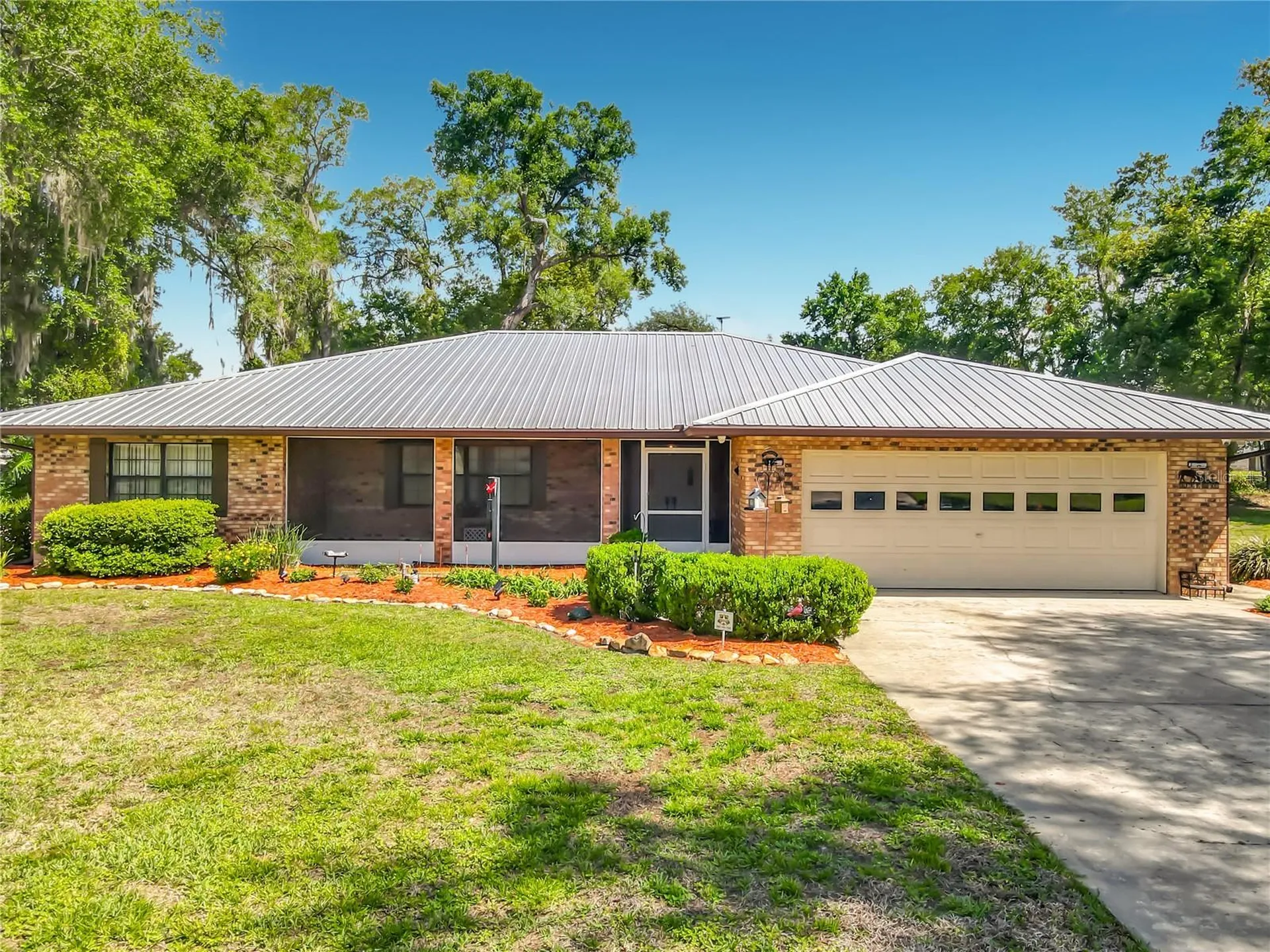 17819 Palm Street Umatilla FL 32784