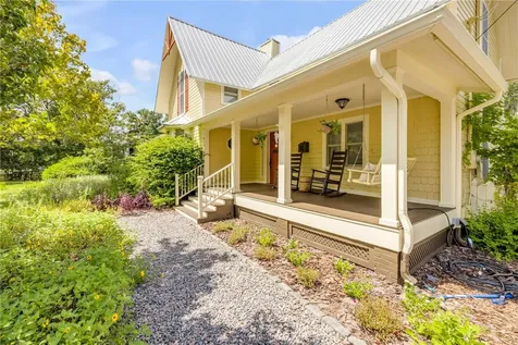417 W Minnesota Avenue Deland FL 32720