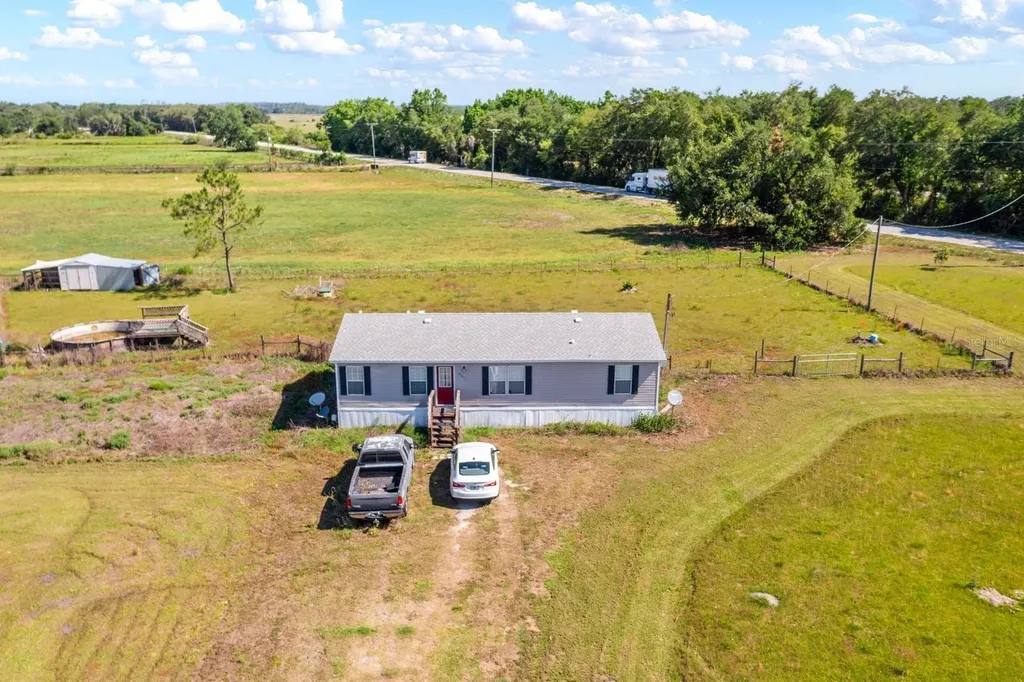 12011 Old Lakeland Highway Dade City FL 33525