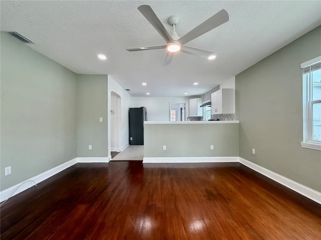 3823 2nd Avenue N St Petersburg FL 33713