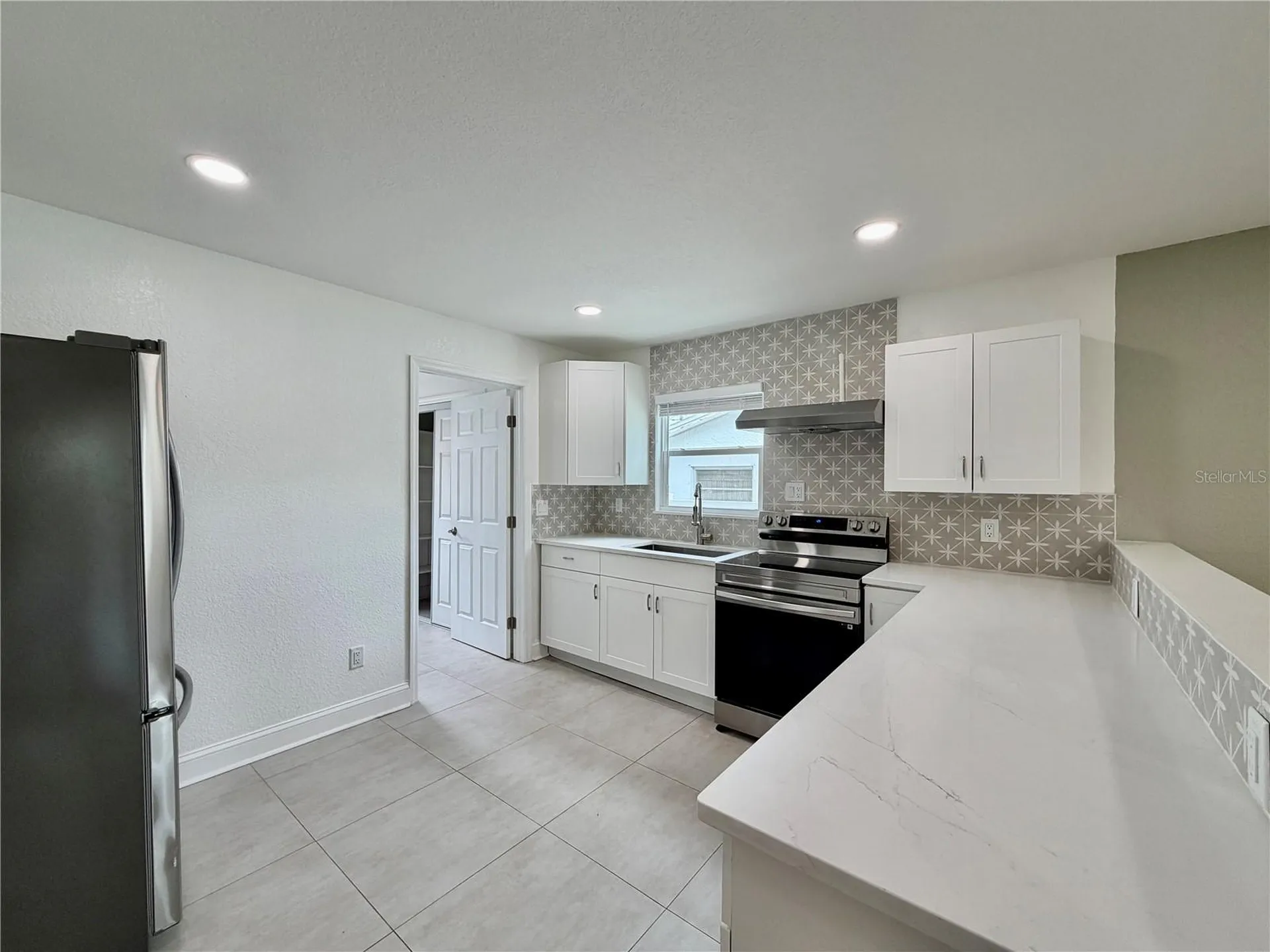 3823 2nd Avenue N St Petersburg FL 33713