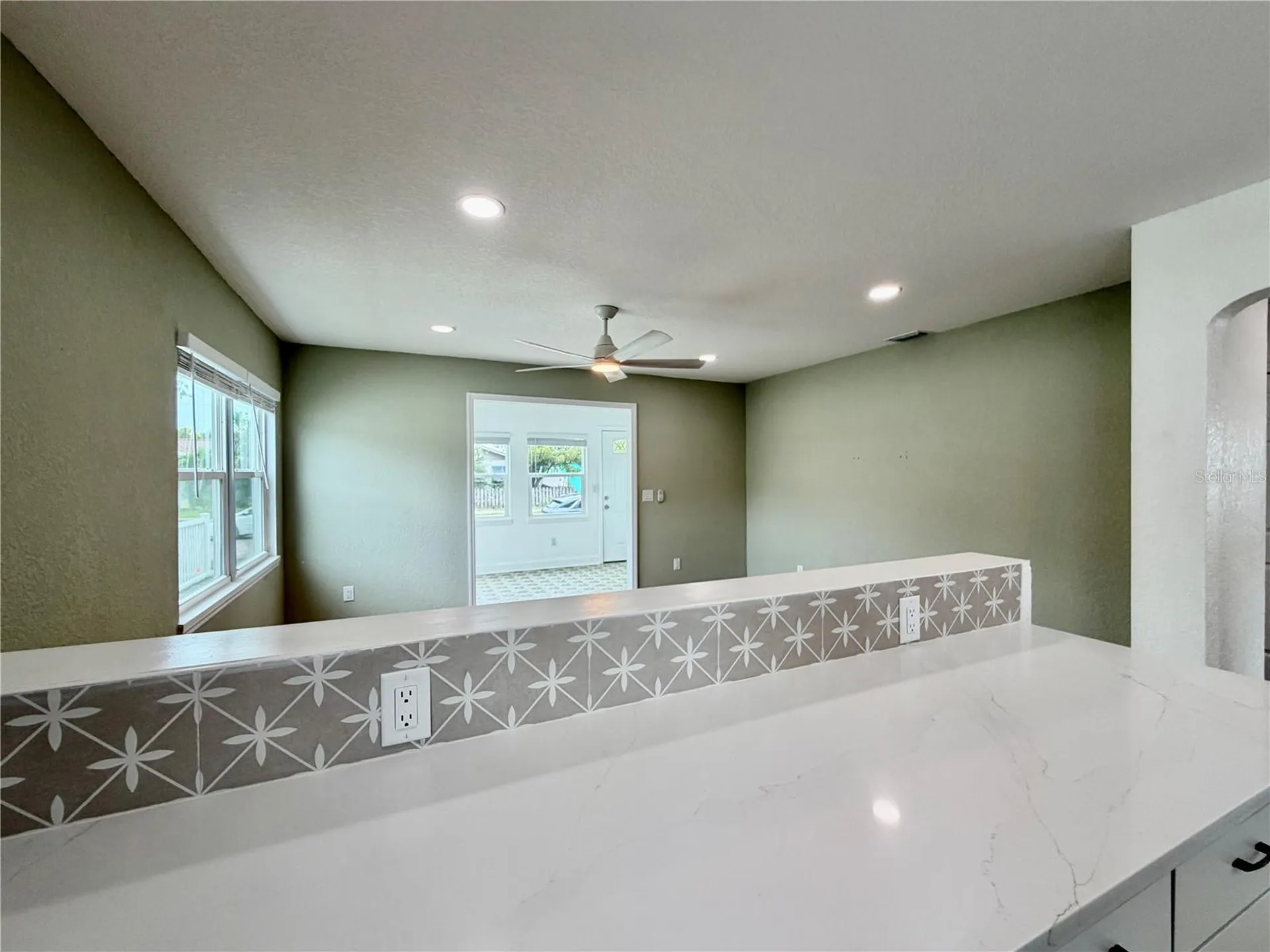 3823 2nd Avenue N St Petersburg FL 33713