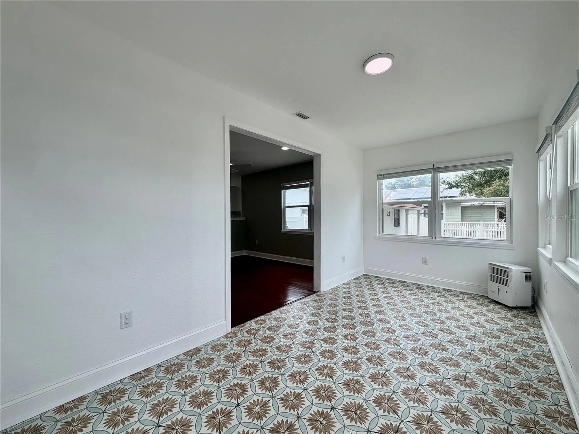 3823 2nd Avenue N St Petersburg FL 33713
