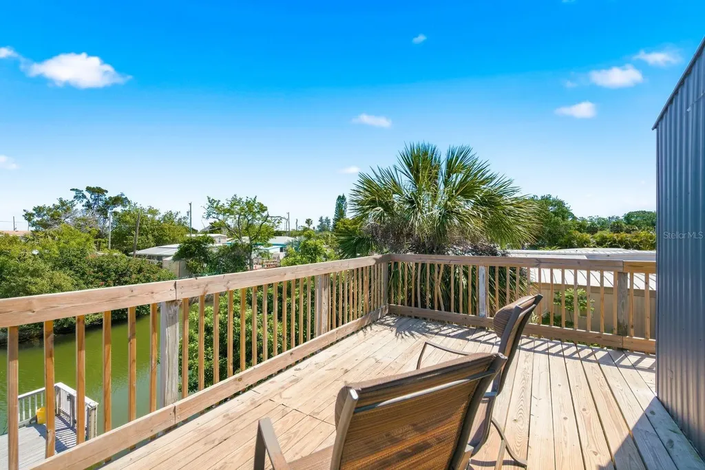 6815 Flicker Lane Hudson FL 34667