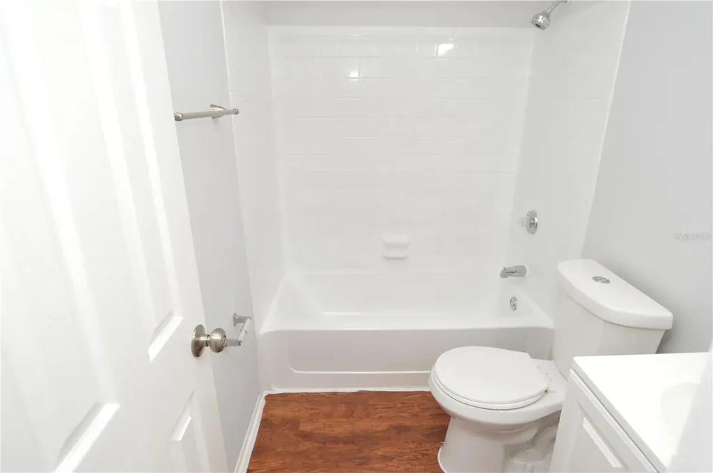 8641 Fancy Finch Drive Tampa FL 33614