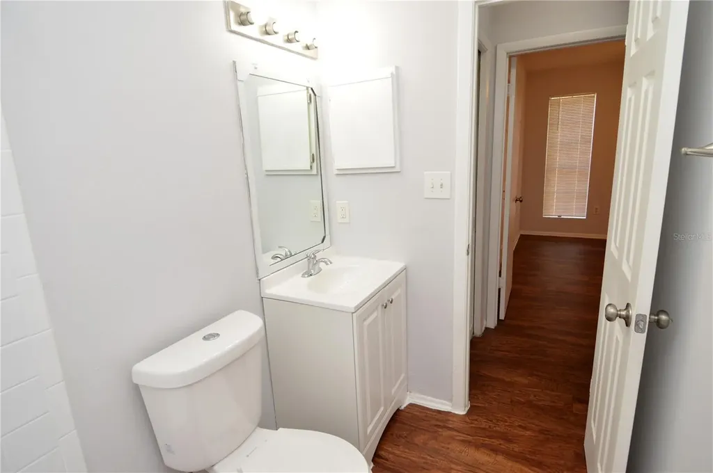 8641 Fancy Finch Drive Tampa FL 33614