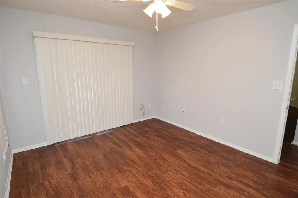 8641 Fancy Finch Drive Tampa FL 33614