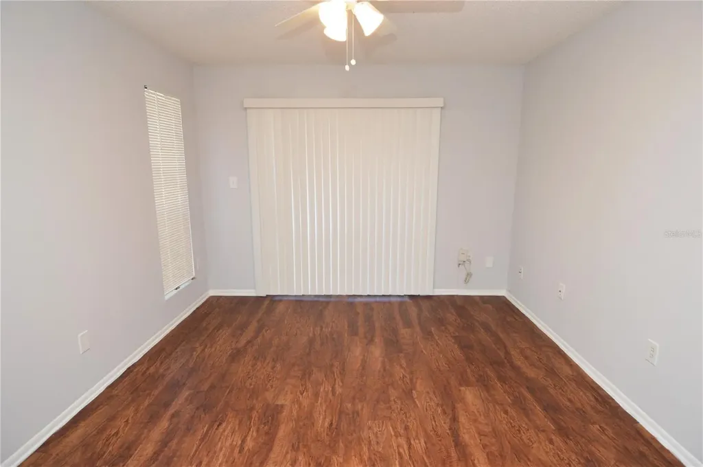 8641 Fancy Finch Drive Tampa FL 33614