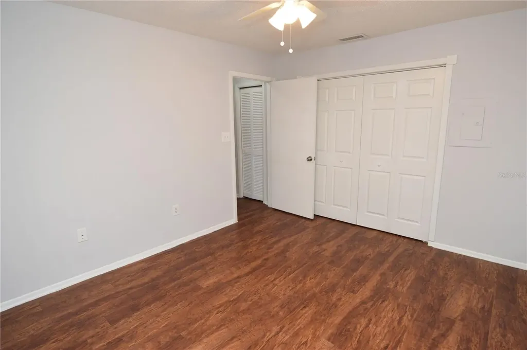 8641 Fancy Finch Drive Tampa FL 33614