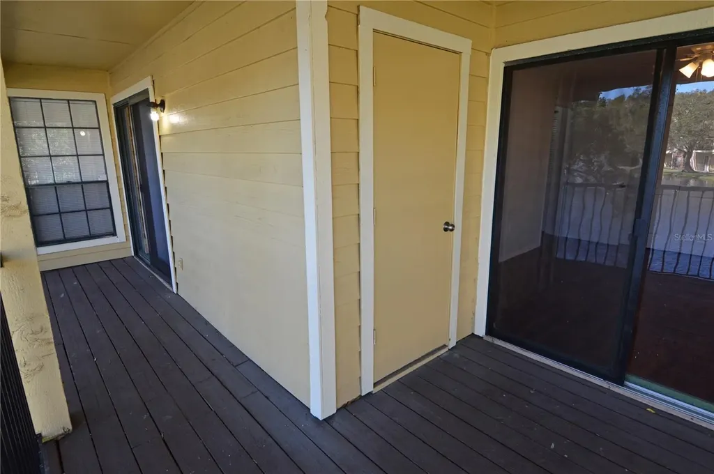 8641 Fancy Finch Drive Tampa FL 33614