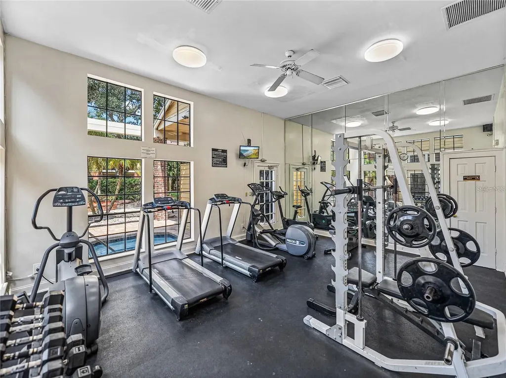 8641 Fancy Finch Drive Tampa FL 33614
