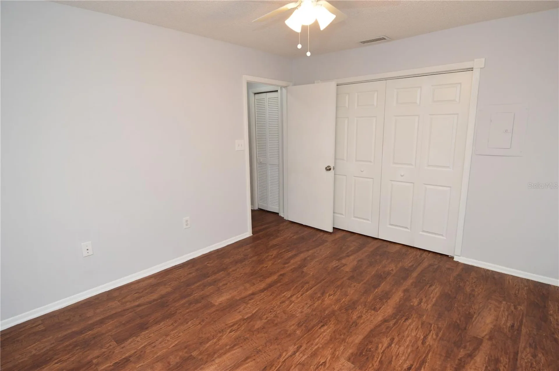 8641 Fancy Finch Drive Tampa FL 33614