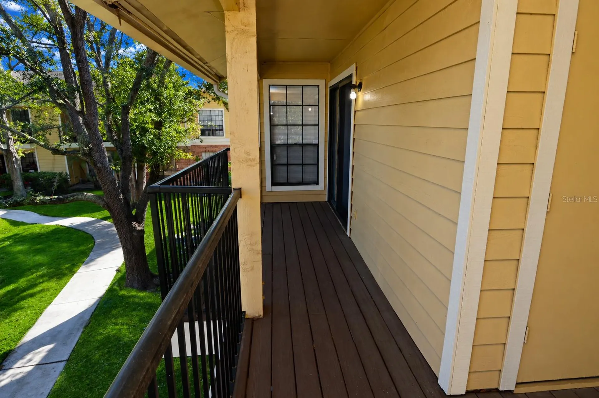 8641 Fancy Finch Drive Tampa FL 33614