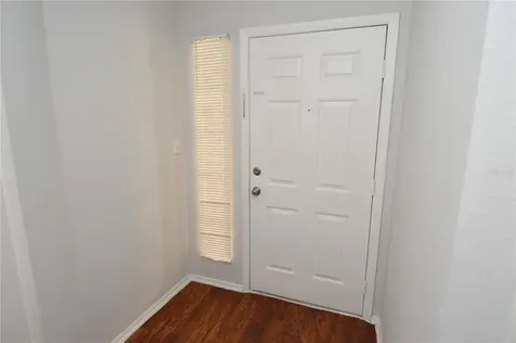 8641 Fancy Finch Drive Tampa FL 33614