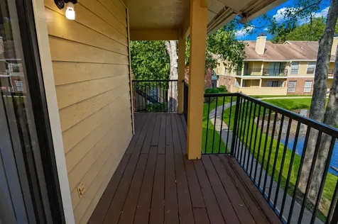 8641 Fancy Finch Drive Tampa FL 33614