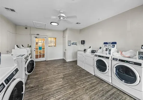 8641 Fancy Finch Drive Tampa FL 33614