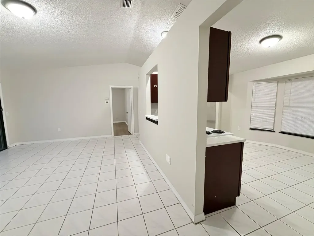 2873 Cottondale Drive Deltona FL 32738