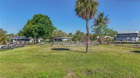 116 E North Shore Avenue North Fort Myers FL 33917