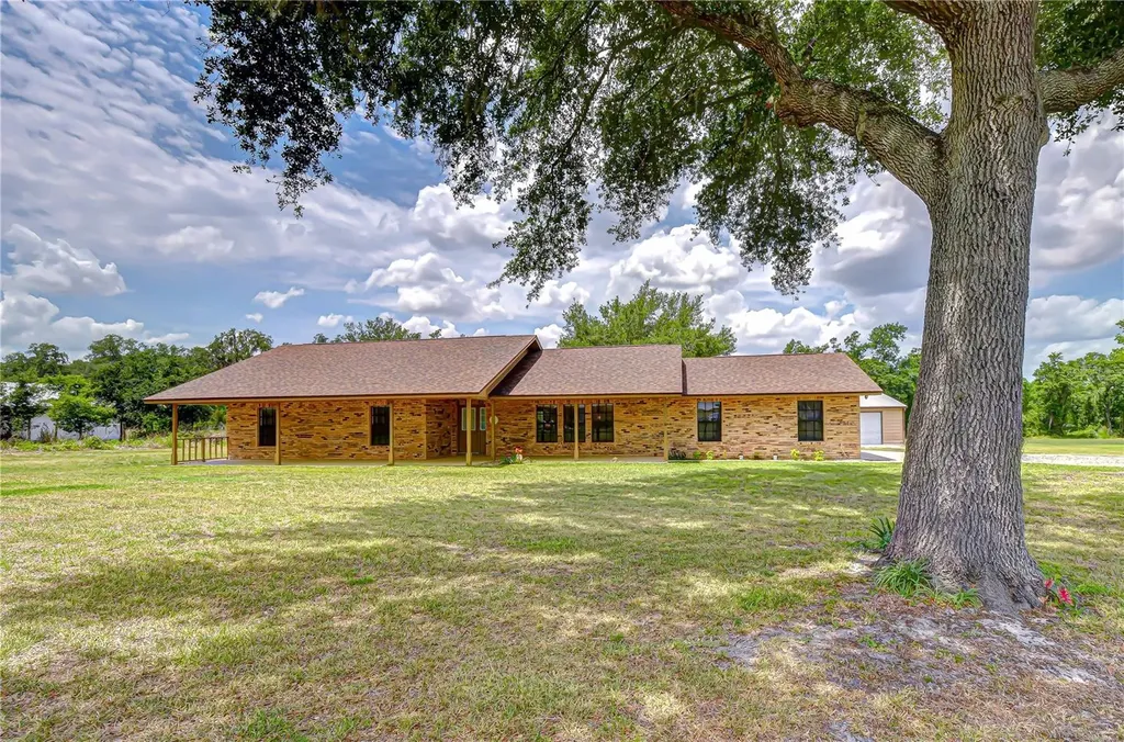 2623 N Bethlehem Road Plant City FL 33565