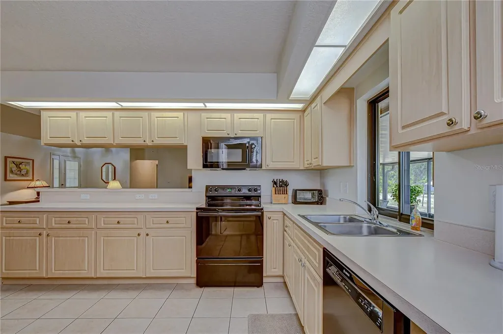 2623 N Bethlehem Road Plant City FL 33565