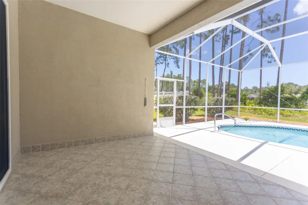 11 Edgewater Drive Palm Coast FL 32164
