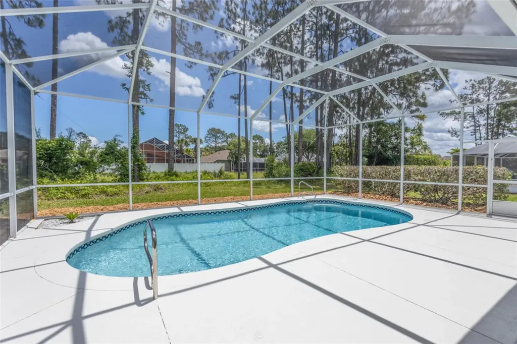 11 Edgewater Drive Palm Coast FL 32164