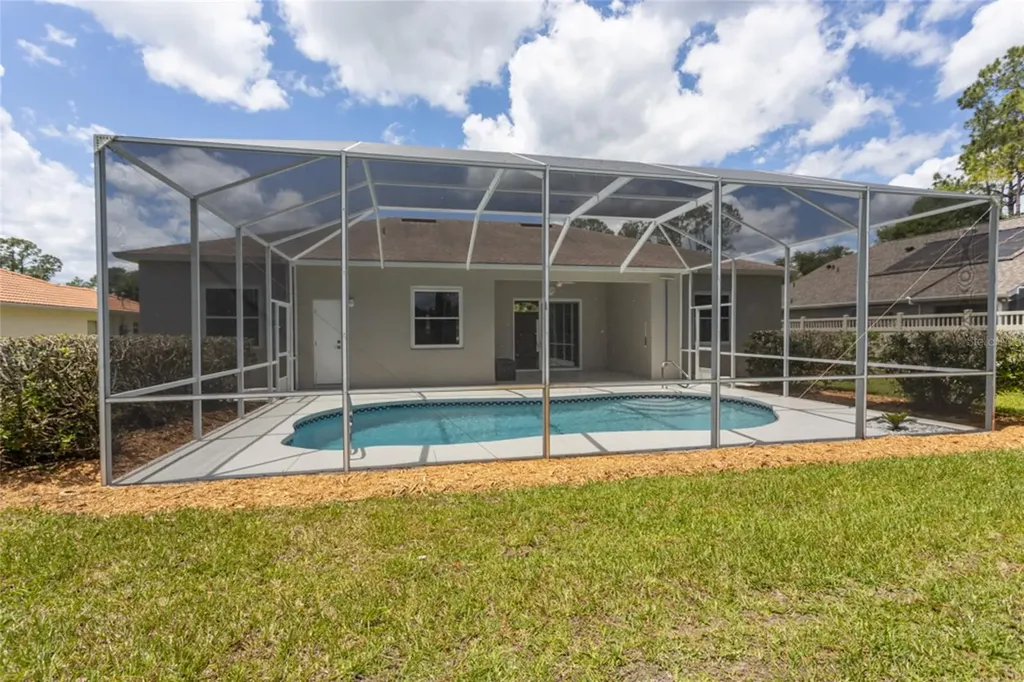 11 Edgewater Drive Palm Coast FL 32164