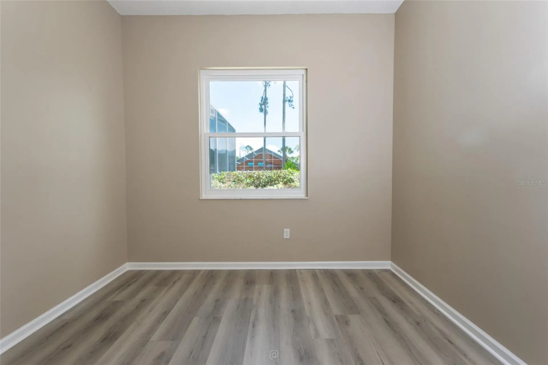 11 Edgewater Drive Palm Coast FL 32164
