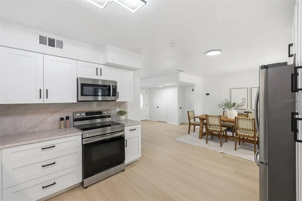 6011 Wilshire Drive Tampa FL 33615