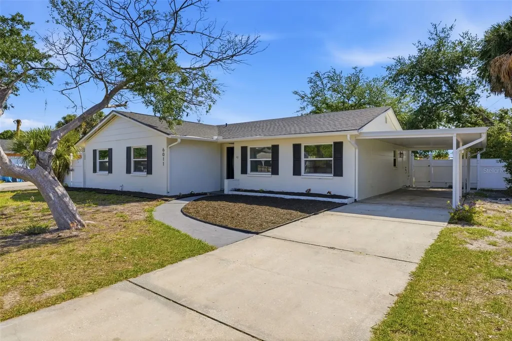 6011 Wilshire Drive Tampa FL 33615