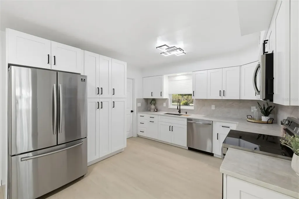 6011 Wilshire Drive Tampa FL 33615