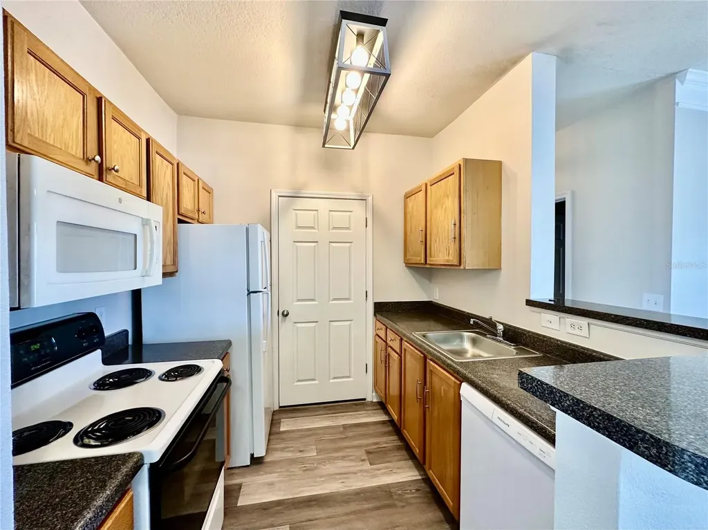 4802 51st Street W Bradenton FL 34210