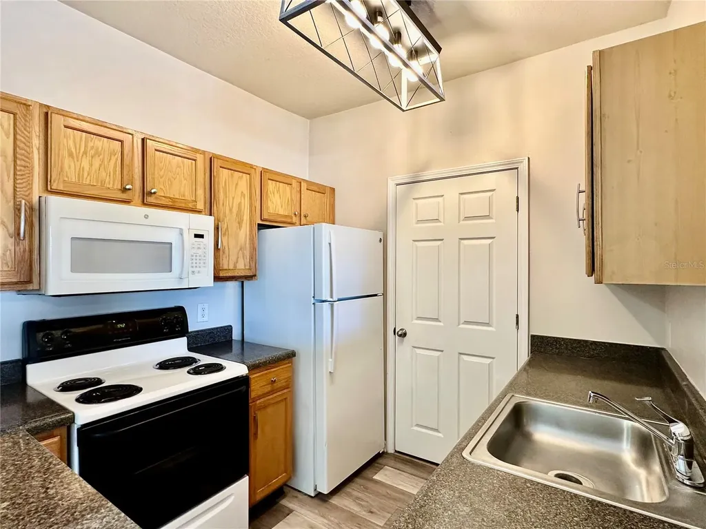 4802 51st Street W Bradenton FL 34210