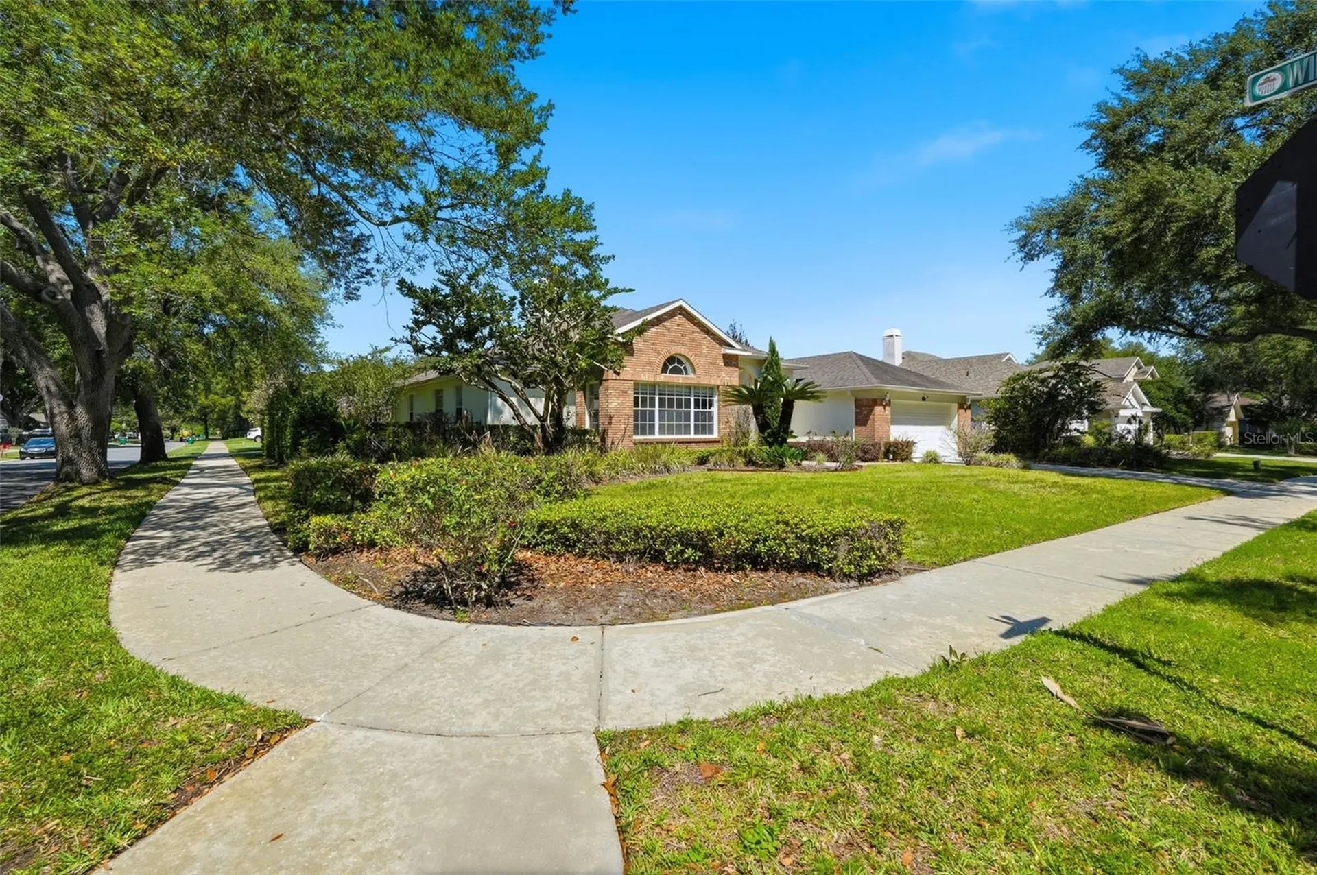 264 Blue Stone Circle Winter Garden FL 34787