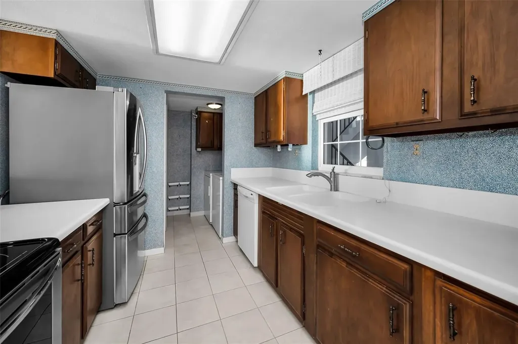2500 Gulf Boulevard Belleair Beach FL 33786