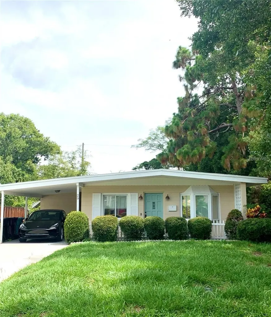 29 W Preston Street Orlando FL 32804