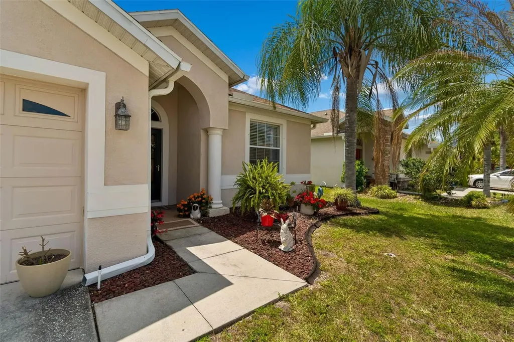 4027 Langdrum Drive Wesley Chapel FL 33543