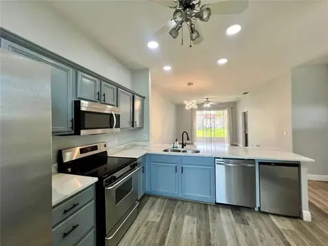 2856 Osprey Cove Place Kissimmee FL 34746
