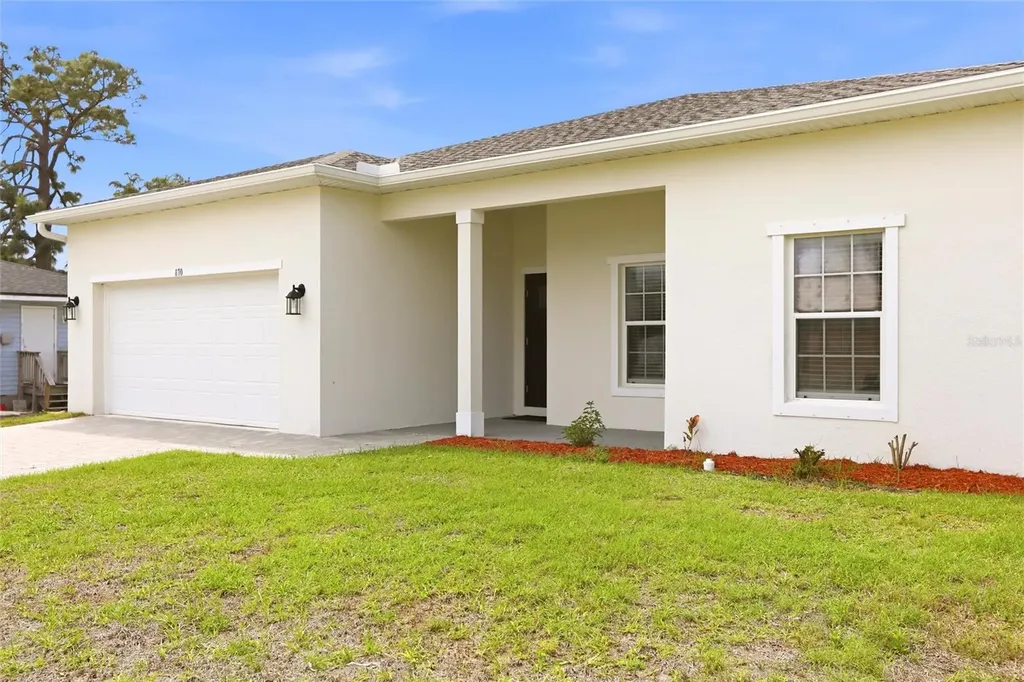 870 Columbia Street Port Charlotte FL 33948