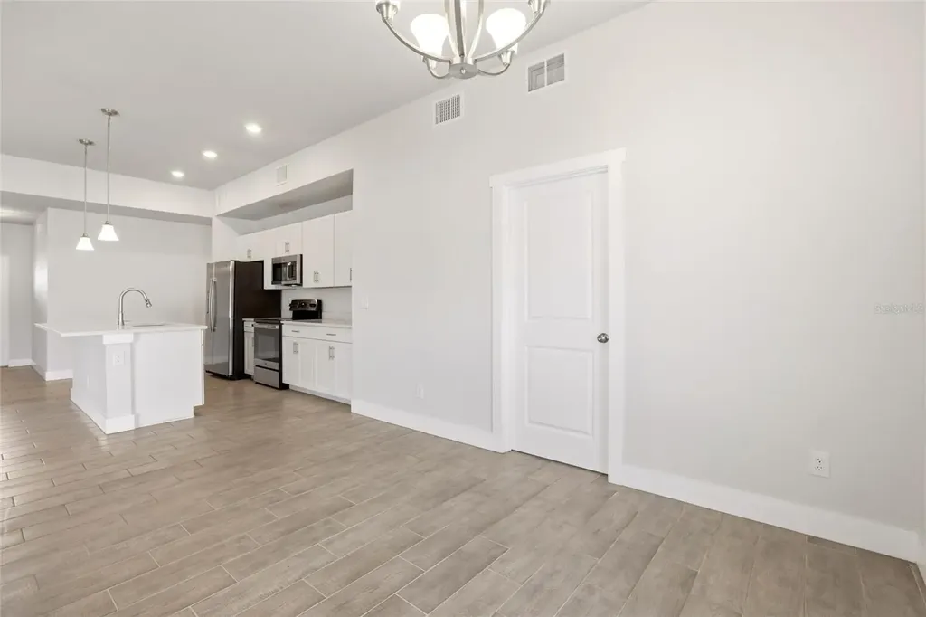 870 Columbia Street Port Charlotte FL 33948