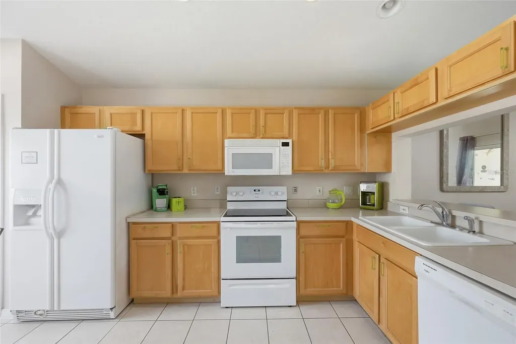 816 Troon Circle Davenport FL 33897