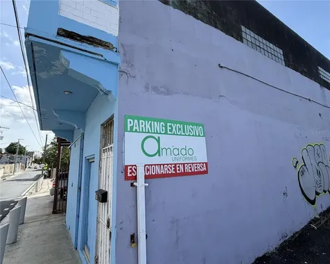 839 C. Hiram González Bayamon PR 00959