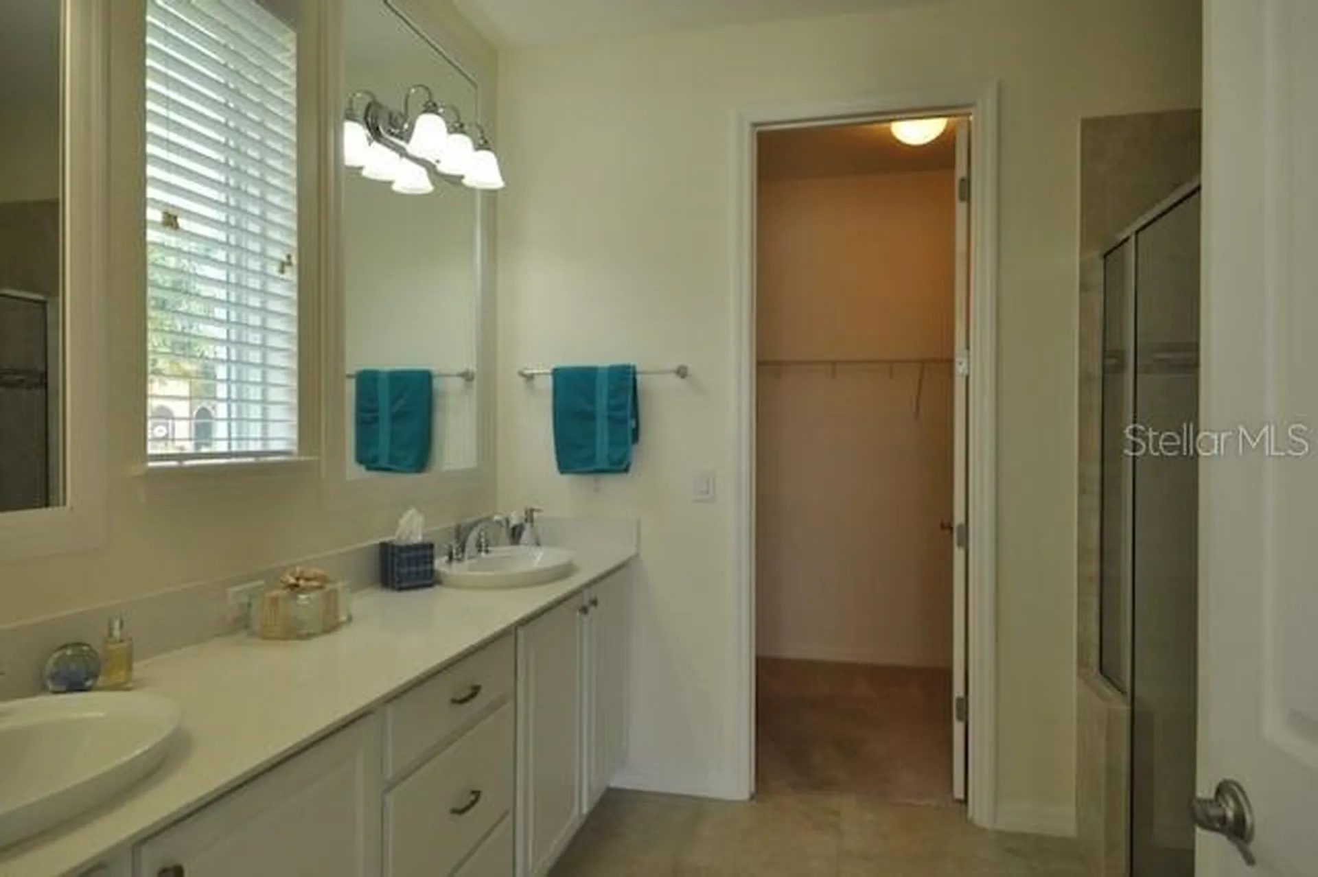 652 Via Corso Court Kissimmee FL 34759