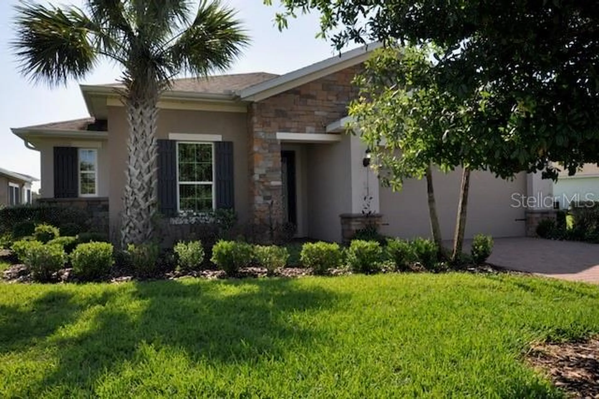 652 Via Corso Court Kissimmee FL 34759