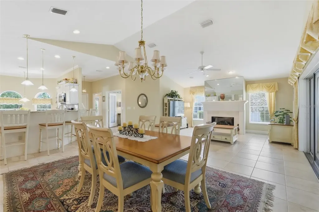 5013 Harbor Heights Lady Lake FL 32159