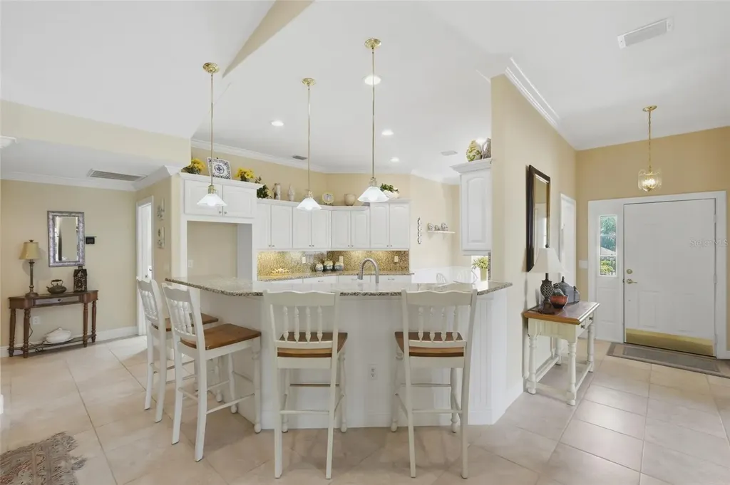 5013 Harbor Heights Lady Lake FL 32159