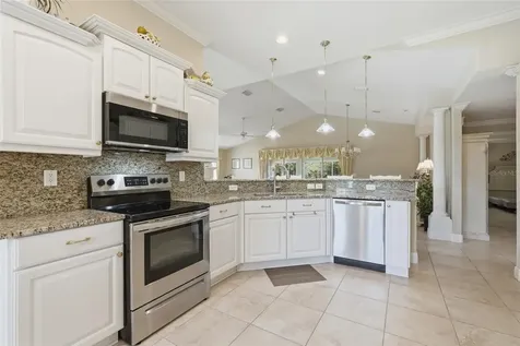 5013 Harbor Heights Lady Lake FL 32159