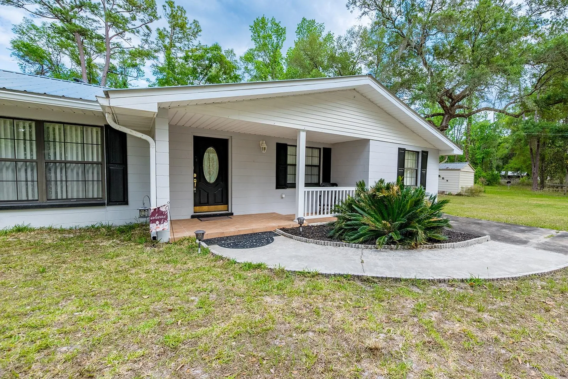 1753 SE Highway 349 Old Town FL 32680