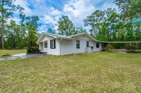 1753 SE Highway 349 Old Town FL 32680