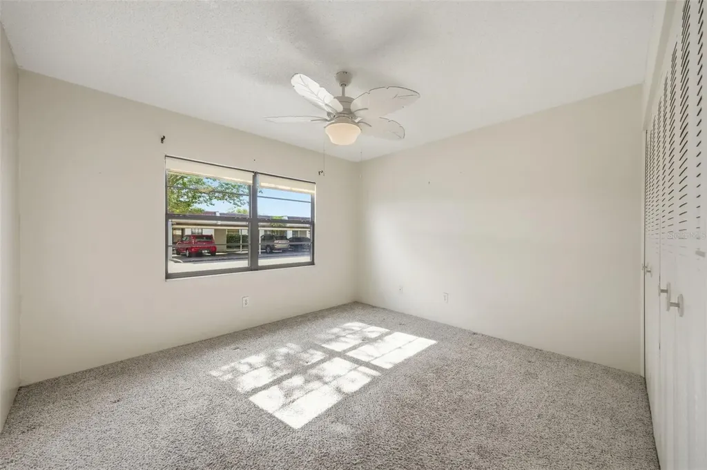 9023 Mission Oaks Boulevard Seminole FL 33776